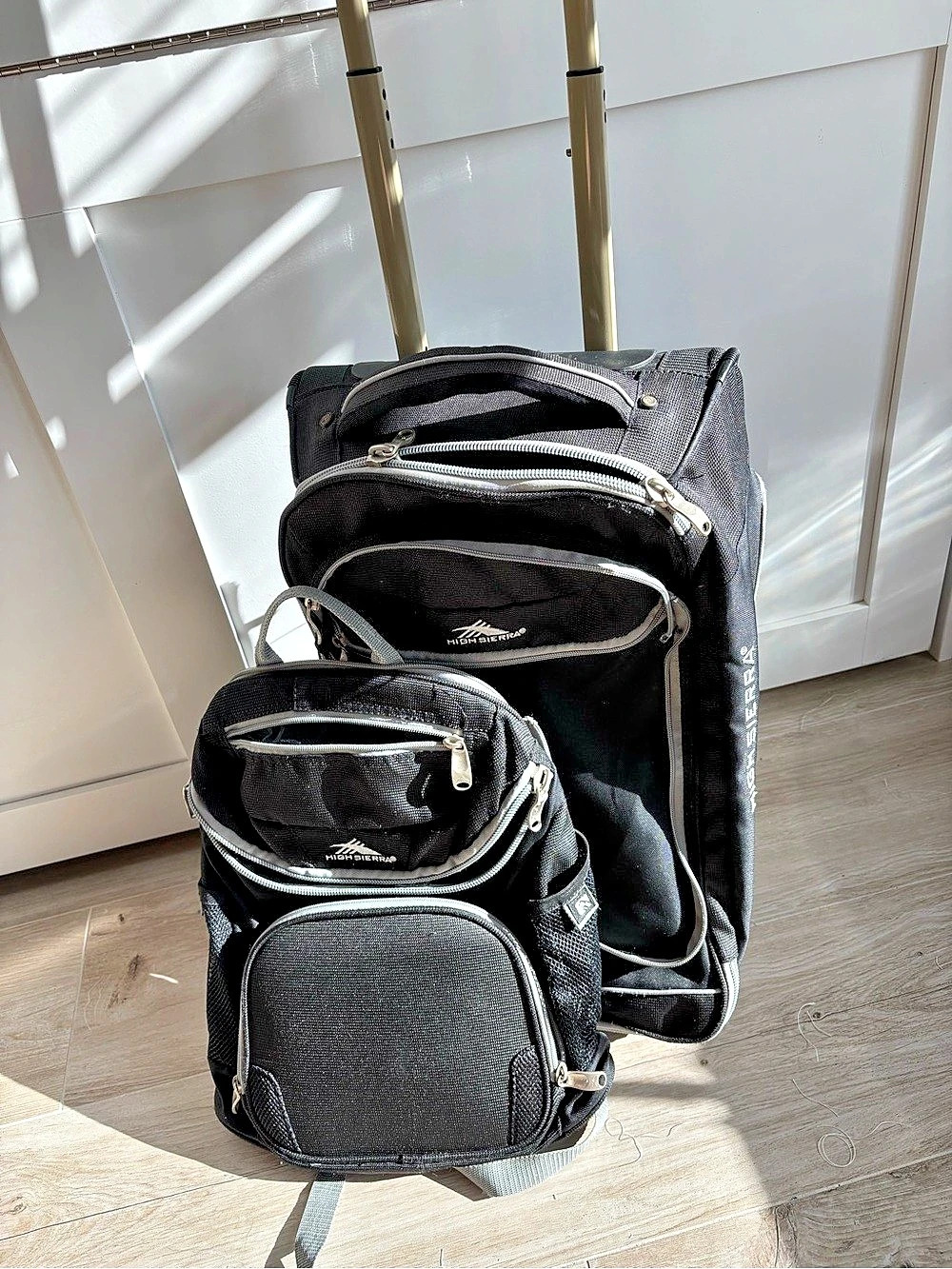 High Sierra Hi-Life 3-in-1 Convertible Wheeled Backpack Black